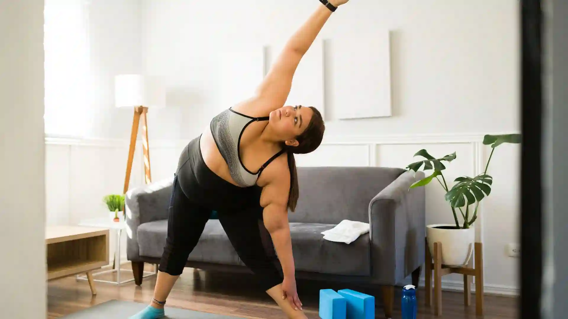 האם יוגה מחטב